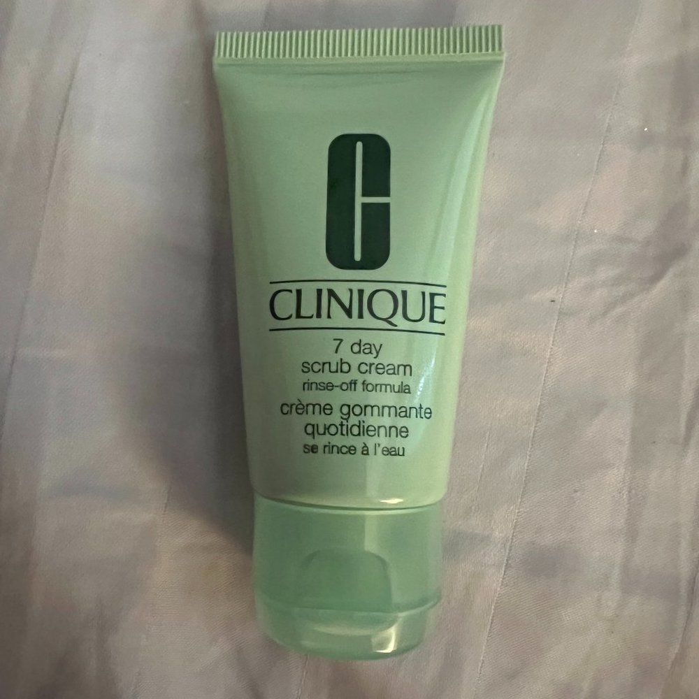 Clinique 7 Day Scrub 1 FL OZ/ 30 ML